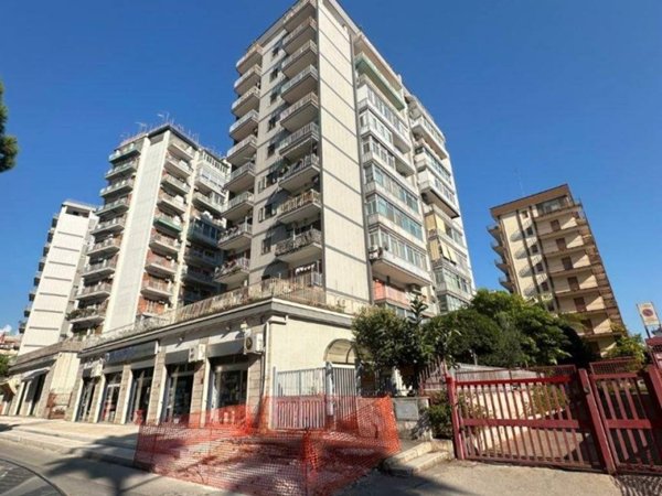 appartamento in vendita a Taranto in zona Italia-Montegranaro