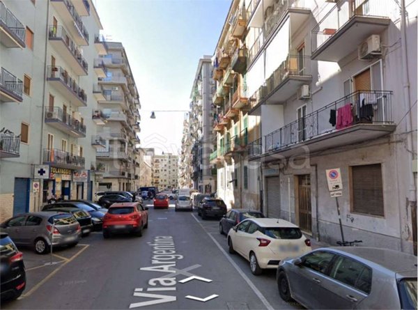 appartamento in vendita a Taranto in zona Italia-Montegranaro