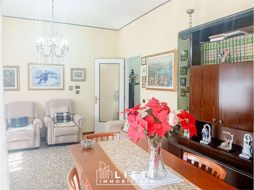 appartamento in vendita a Taranto in zona Borgo