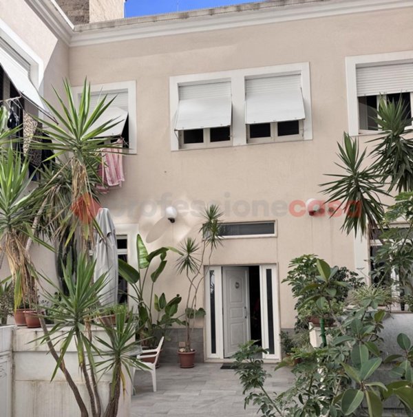 appartamento in vendita a Taranto in zona Borgo Antico