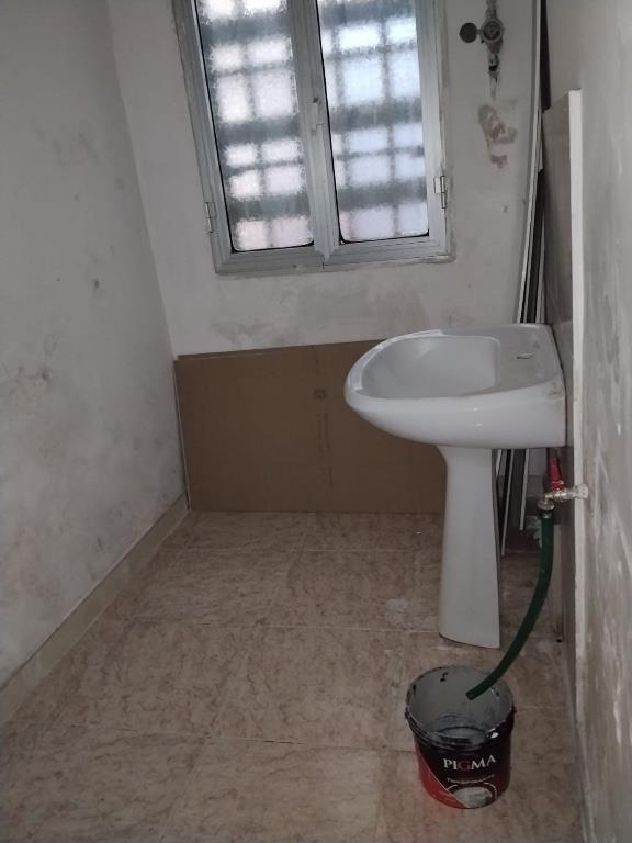 locale commerciale in vendita a Taranto