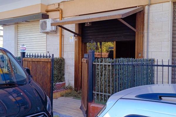 negozio in vendita a Taranto in zona Italia-Montegranaro