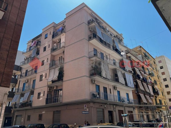 appartamento in vendita a Taranto in zona Tre Carrare-Battisti