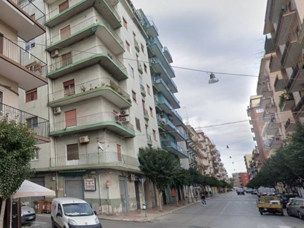 appartamento in vendita a Taranto in zona Italia-Montegranaro