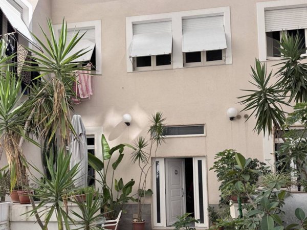 appartamento in vendita a Taranto in zona Borgo Antico