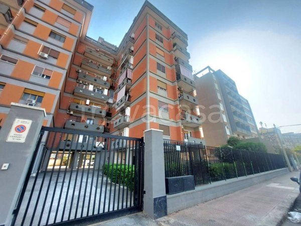 appartamento in vendita a Taranto in zona Italia-Montegranaro