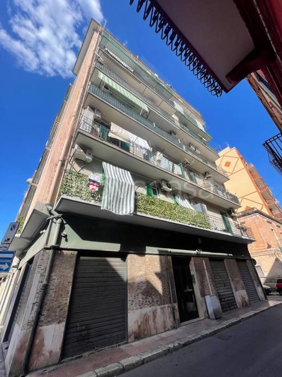 appartamento in vendita a Taranto in zona Italia-Montegranaro