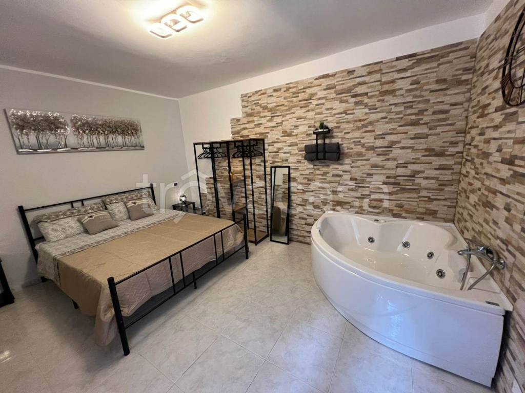 appartamento in vendita a Taranto in zona Borgo