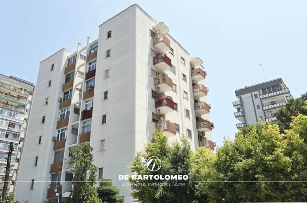 appartamento in vendita a Taranto in zona Italia-Montegranaro