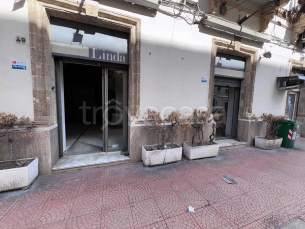 negozio in vendita a Taranto in zona Borgo