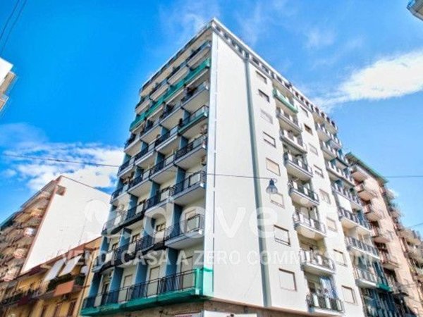 appartamento in vendita a Taranto in zona Italia-Montegranaro