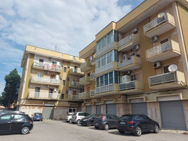 appartamento in vendita a Taranto in zona Solito-Corvisea