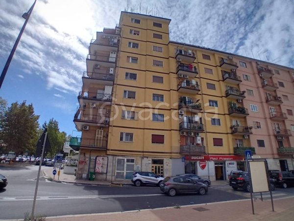 appartamento in vendita a Taranto in zona Tre Carrare-Battisti