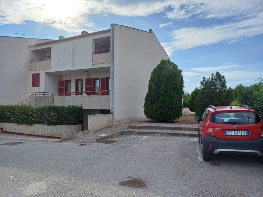 casa indipendente in vendita a Taranto in zona Solito-Corvisea