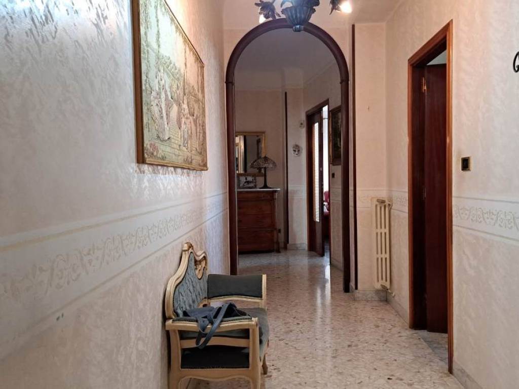 appartamento in vendita a Taranto in zona Borgo