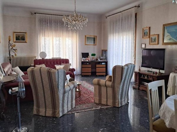 appartamento in vendita a Taranto in zona Borgo