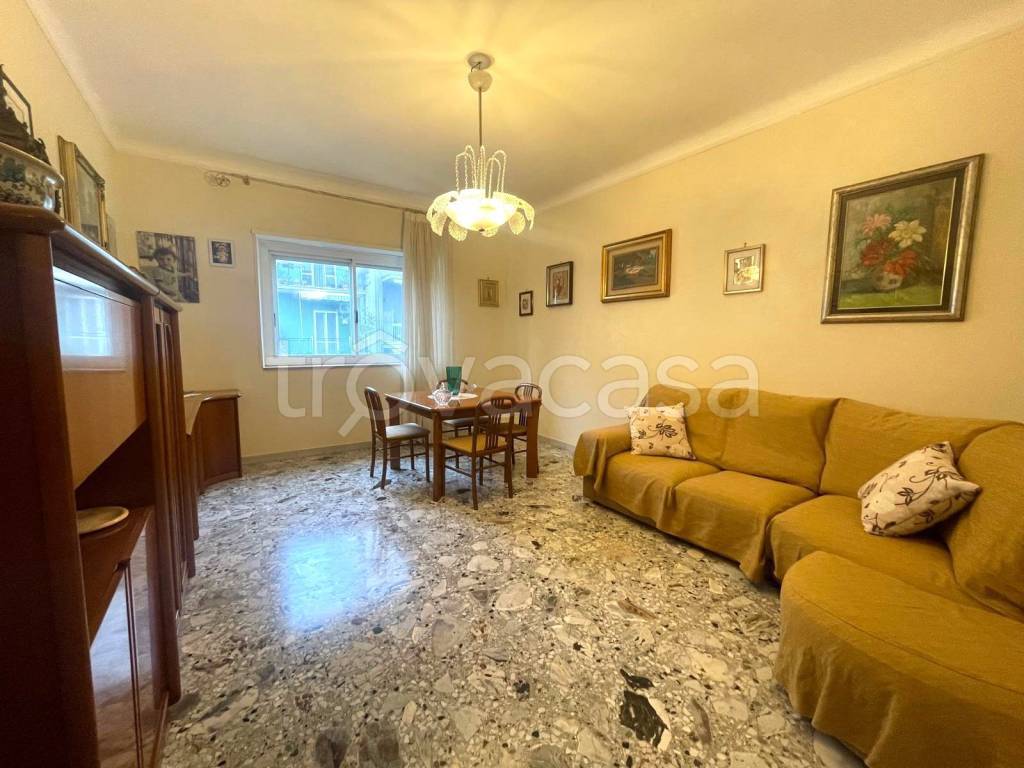 appartamento in vendita a Taranto in zona Italia-Montegranaro