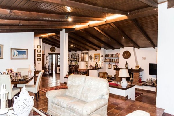 casa indipendente in vendita a Taranto in zona San Vito