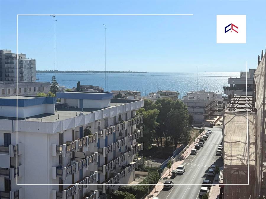 appartamento in vendita a Taranto in zona Italia-Montegranaro
