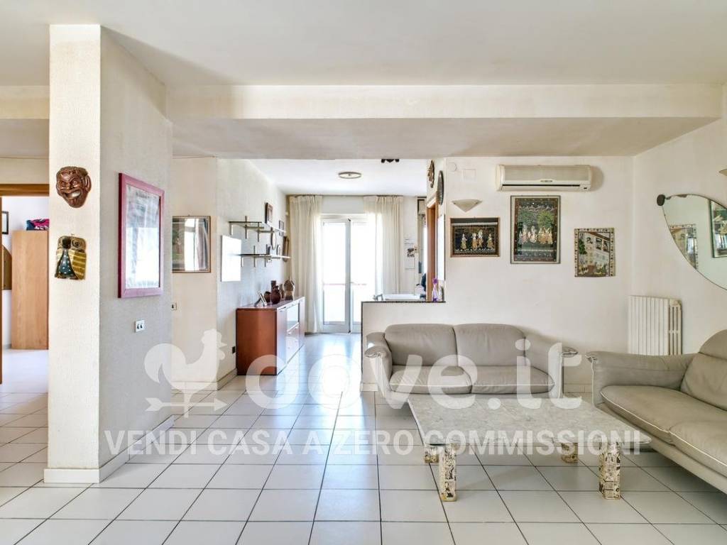 appartamento in vendita a Taranto in zona Solito-Corvisea