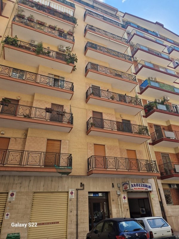 appartamento in vendita a Taranto in zona Italia-Montegranaro