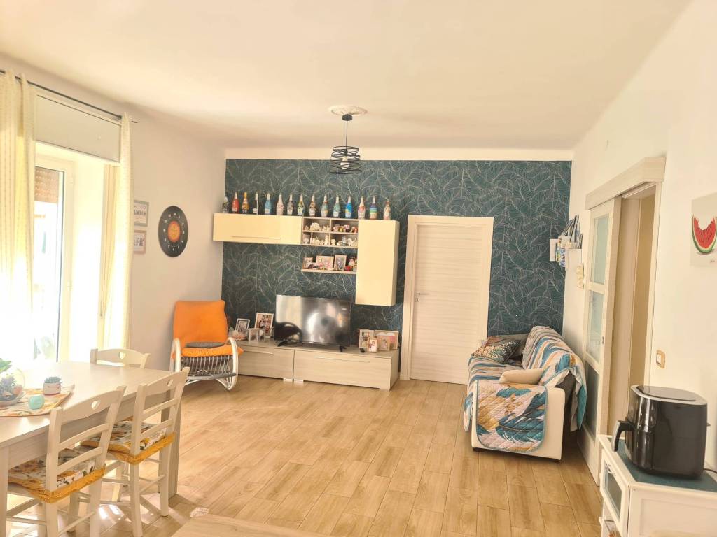 appartamento in vendita a Taranto in zona Italia-Montegranaro