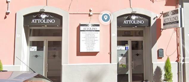 negozio in vendita a Taranto in zona Borgo Antico