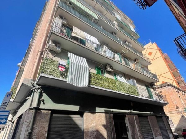 appartamento in vendita a Taranto in zona Italia-Montegranaro