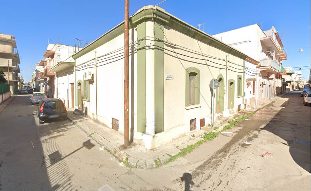 appartamento in vendita a Taranto in zona Talsano