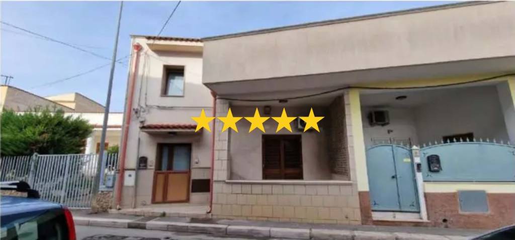 appartamento in vendita a Taranto in zona Talsano