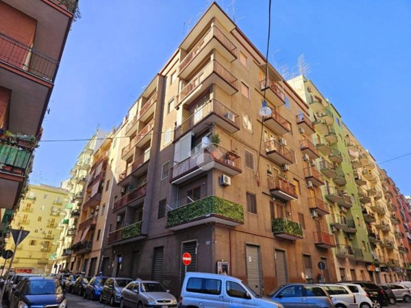 appartamento in vendita a Taranto in zona Tre Carrare-Battisti