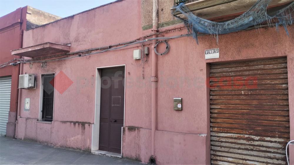 appartamento in vendita a Taranto in zona Tre Carrare-Battisti