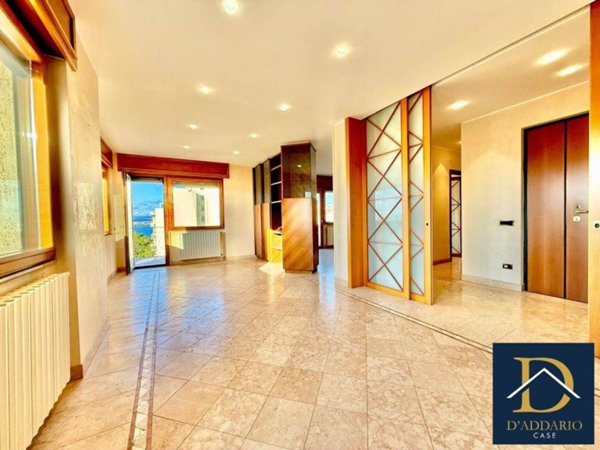 appartamento in vendita a Taranto in zona Borgo