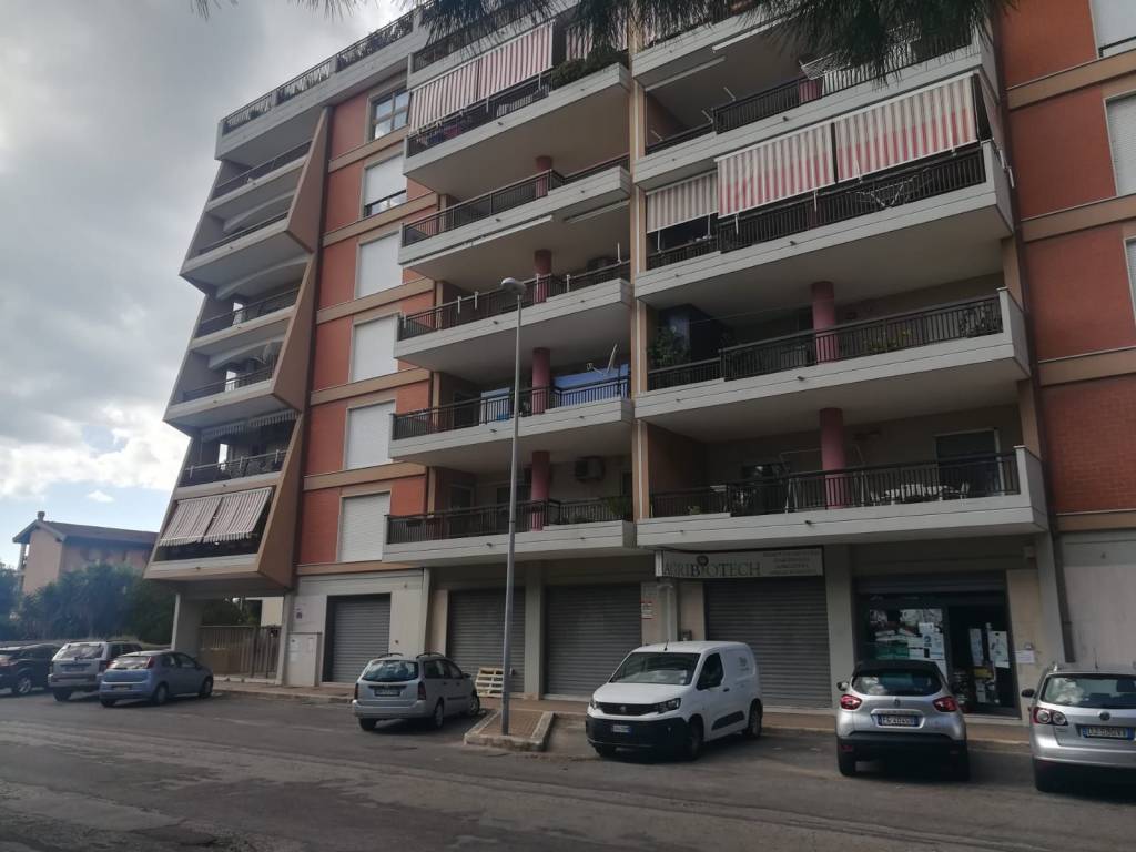 appartamento in vendita a Taranto in zona Carelli