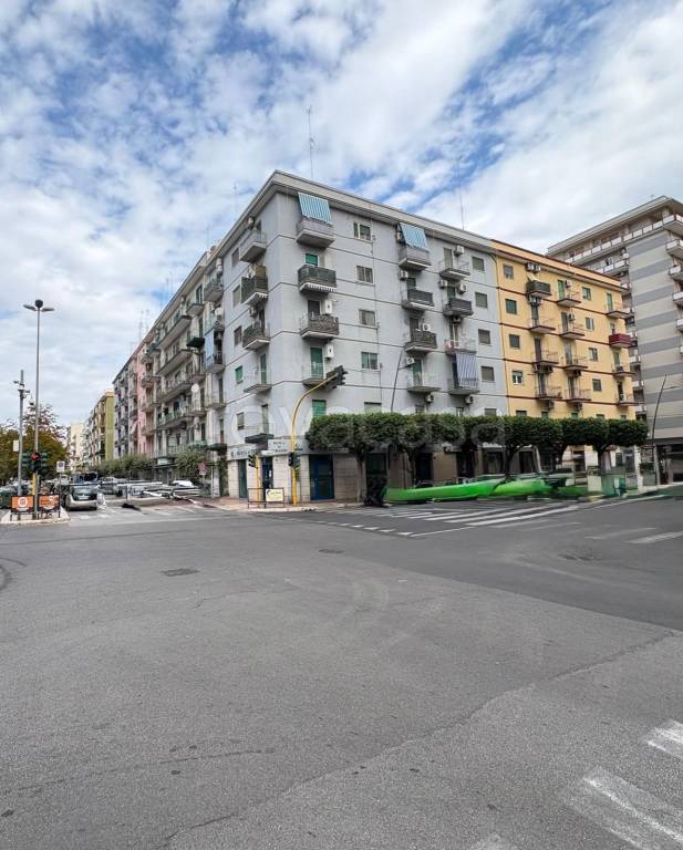 appartamento in vendita a Taranto in zona Italia-Montegranaro