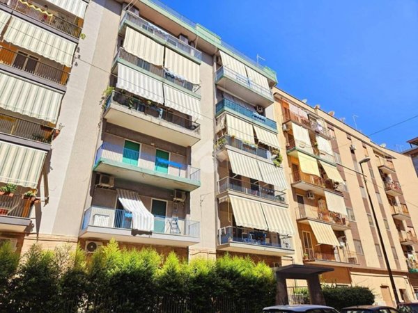 appartamento in vendita a Taranto in zona Tre Carrare-Battisti