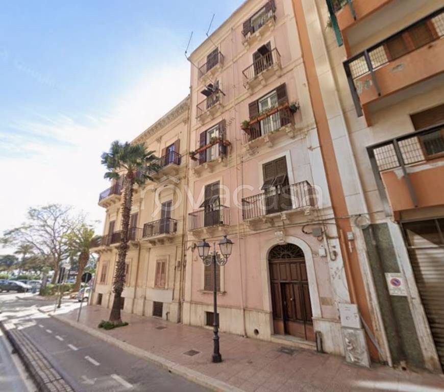 appartamento in vendita a Taranto in zona Borgo