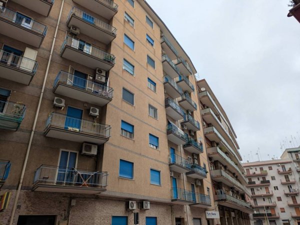 appartamento in vendita a Taranto in zona Italia-Montegranaro