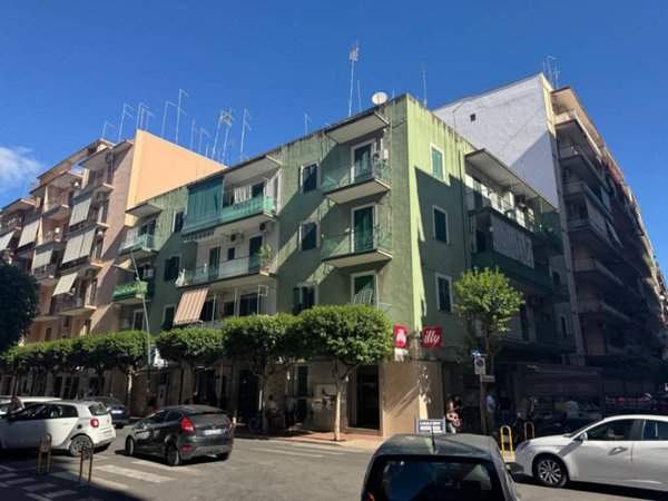 appartamento in vendita a Taranto in zona Italia-Montegranaro