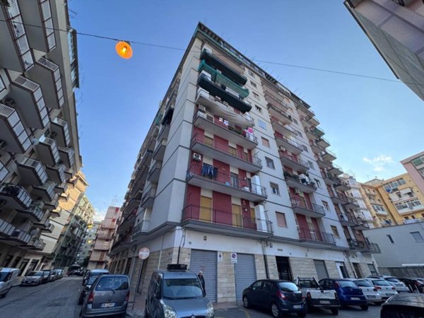 appartamento in vendita a Taranto in zona Tre Carrare-Battisti