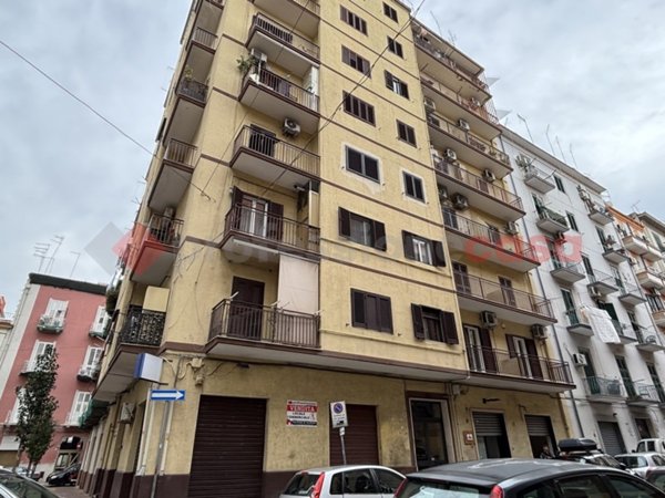 appartamento in vendita a Taranto in zona Tre Carrare-Battisti