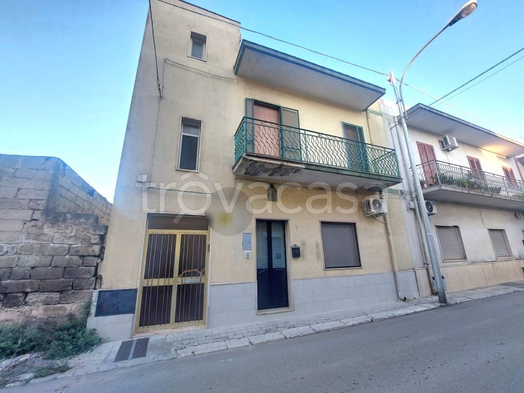 appartamento in vendita a Taranto in zona Talsano