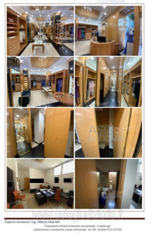 negozio in vendita a Taranto in zona Borgo