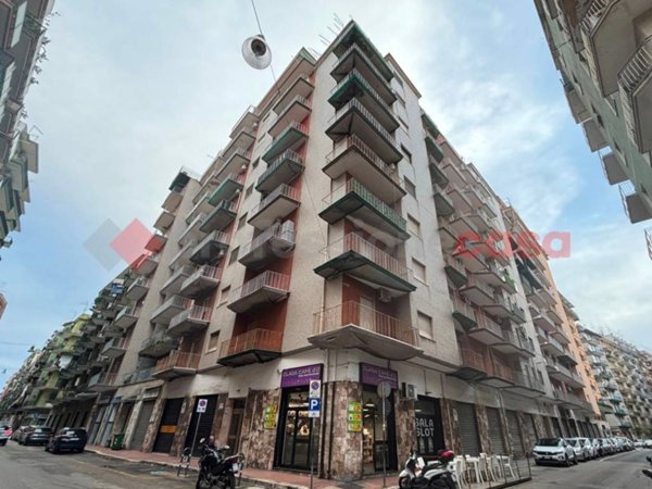 appartamento in vendita a Taranto in zona Tre Carrare-Battisti