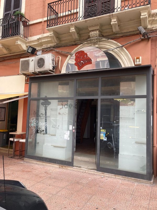 locale commerciale in vendita a Taranto in zona Borgo