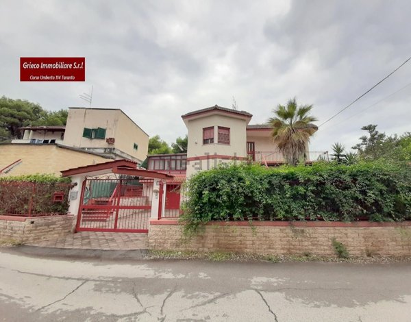 casa indipendente in vendita a Taranto in zona Lido Azzurro