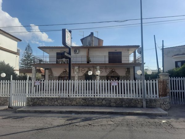 appartamento in vendita a Taranto in zona Lama