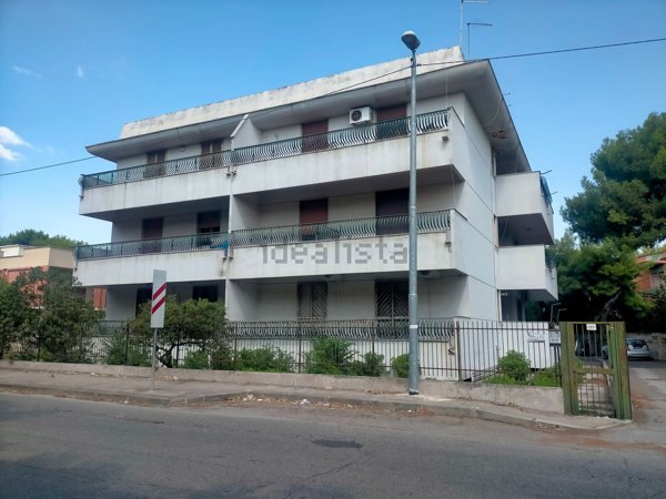 appartamento in vendita a Taranto in zona Tamburi-Croce