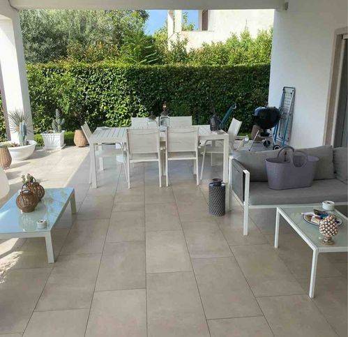 casa indipendente in vendita a Taranto in zona Lama