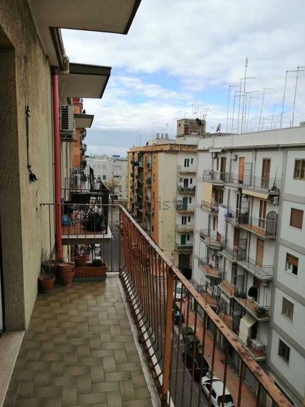 appartamento in vendita a Taranto in zona Italia-Montegranaro